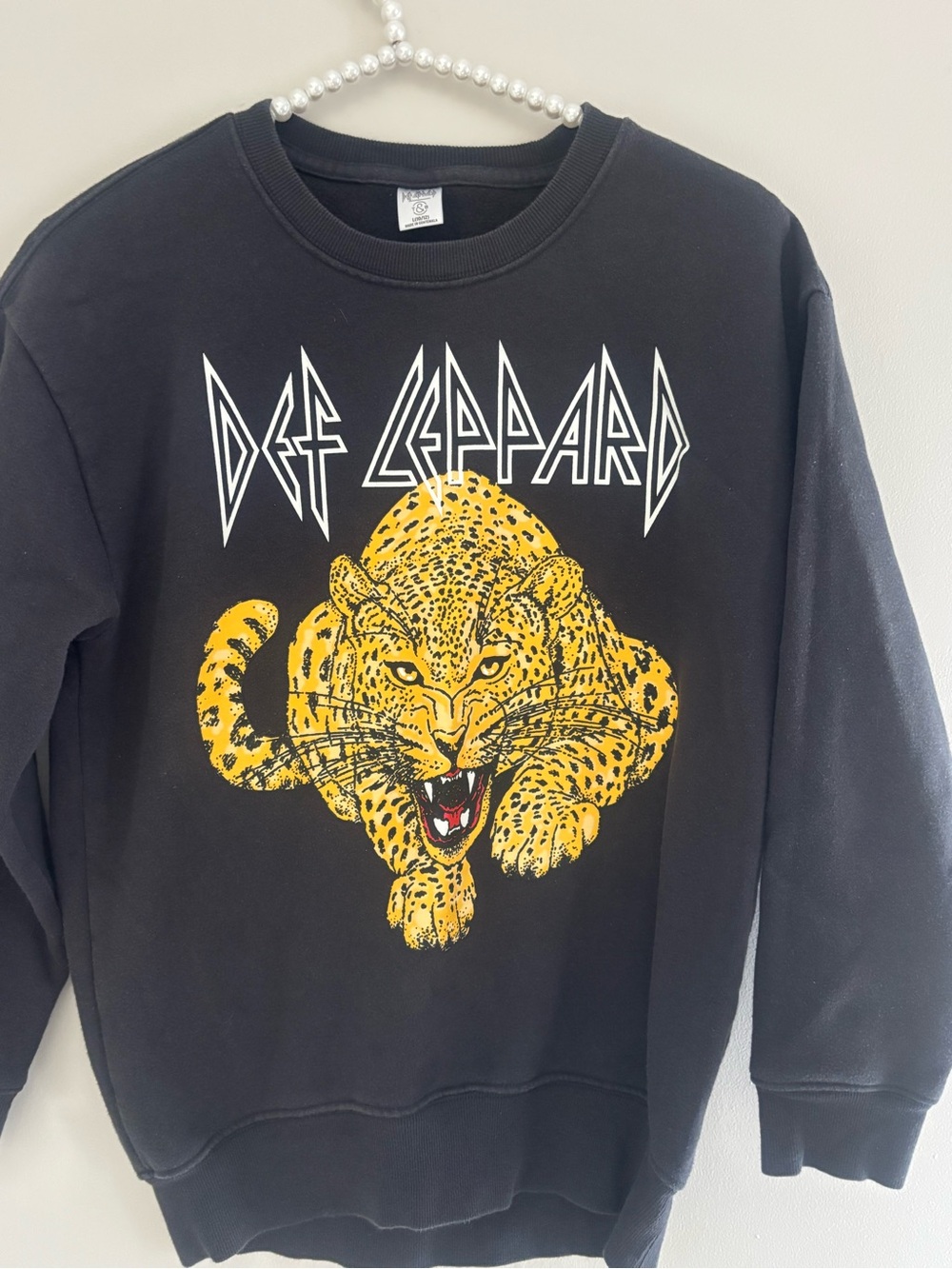 Nordstrom Black Def Leppard Sweatshirt with Yellow Leopard and White Logo- 10/12